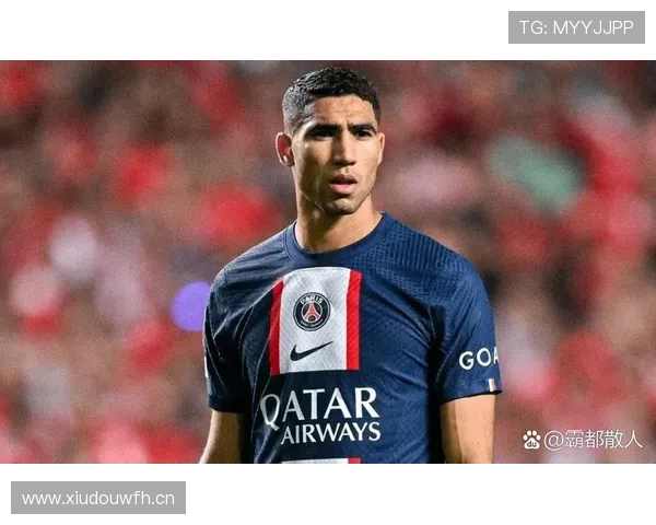 阿什拉夫:进攻型边后卫的战术角色与数据解析 阿什拉夫:进攻型边后卫的战术角色与数据解析